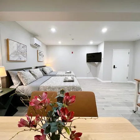 Stay At Luna On Ridge Ave Philadelphia Exterior photo